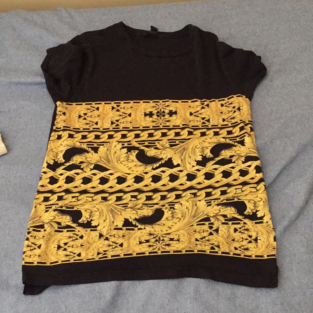 Gold Chain Tee